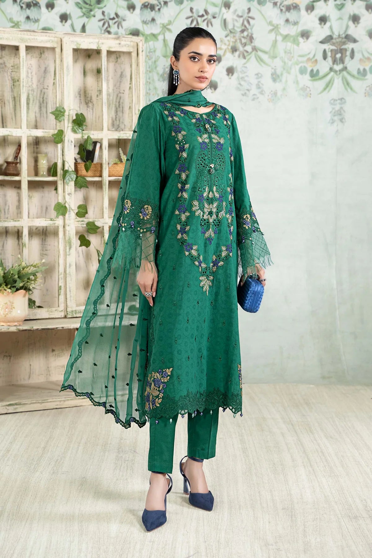 3 Piece Embroidered Jacquard Lawn Suit By Maria.B.