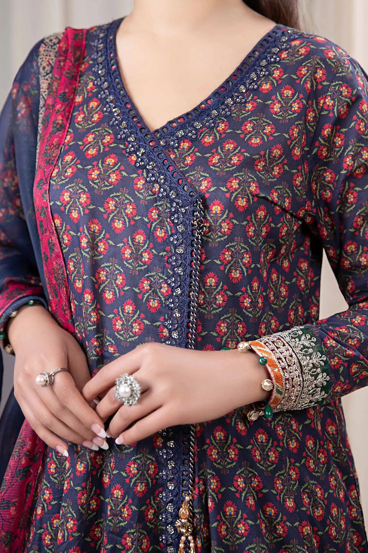 3 Piece Embroidered Lawn Suit By Maria.B.