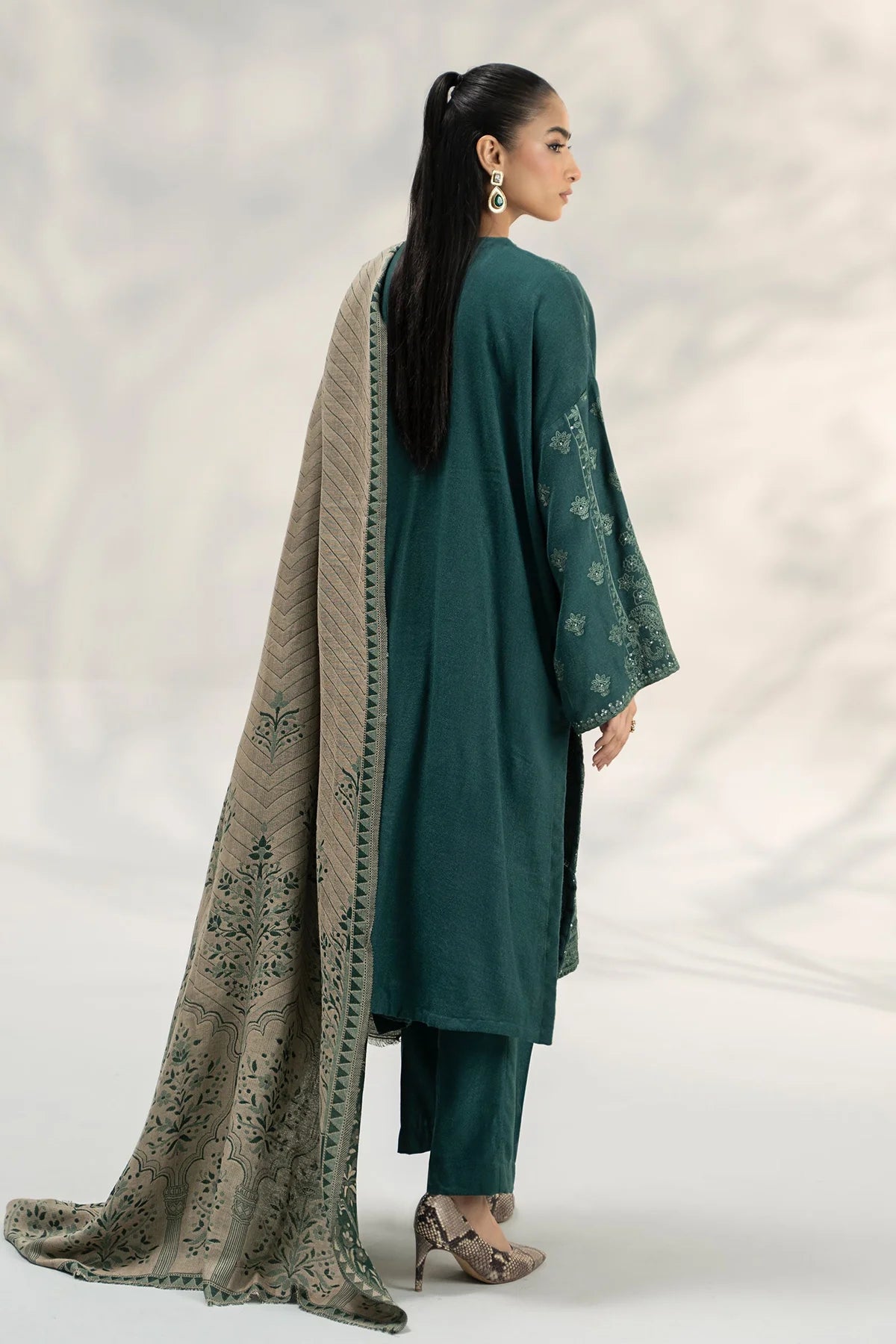 3 Piece Embroidered Pashmina Wool Suit By Maria.B.