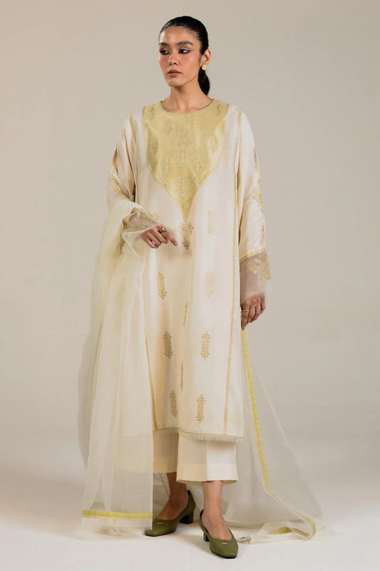 3-Piece Off-white embroidered kurta By Zara Shahjahan