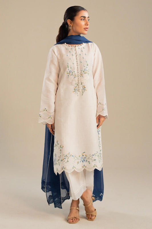 Timeless classic daisy white single-kali kurta By Zara Shahjan